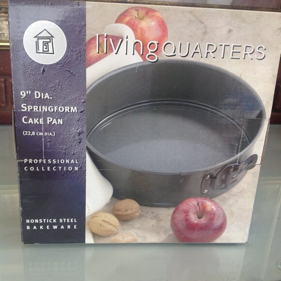 9" Springform Nonstick Cake Pan by Living Quarters - Picture 2 of 3